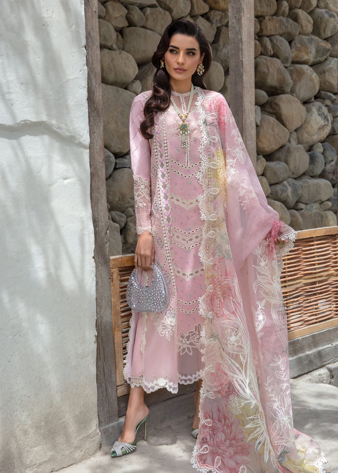 Chikankari Embroidered Lawn 3-Piece Suit with Printed Diamond Dupatta