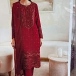 Multi-Head Embroidered Lawn 3-Piece Suit with Bamber Chiffon Dupatta